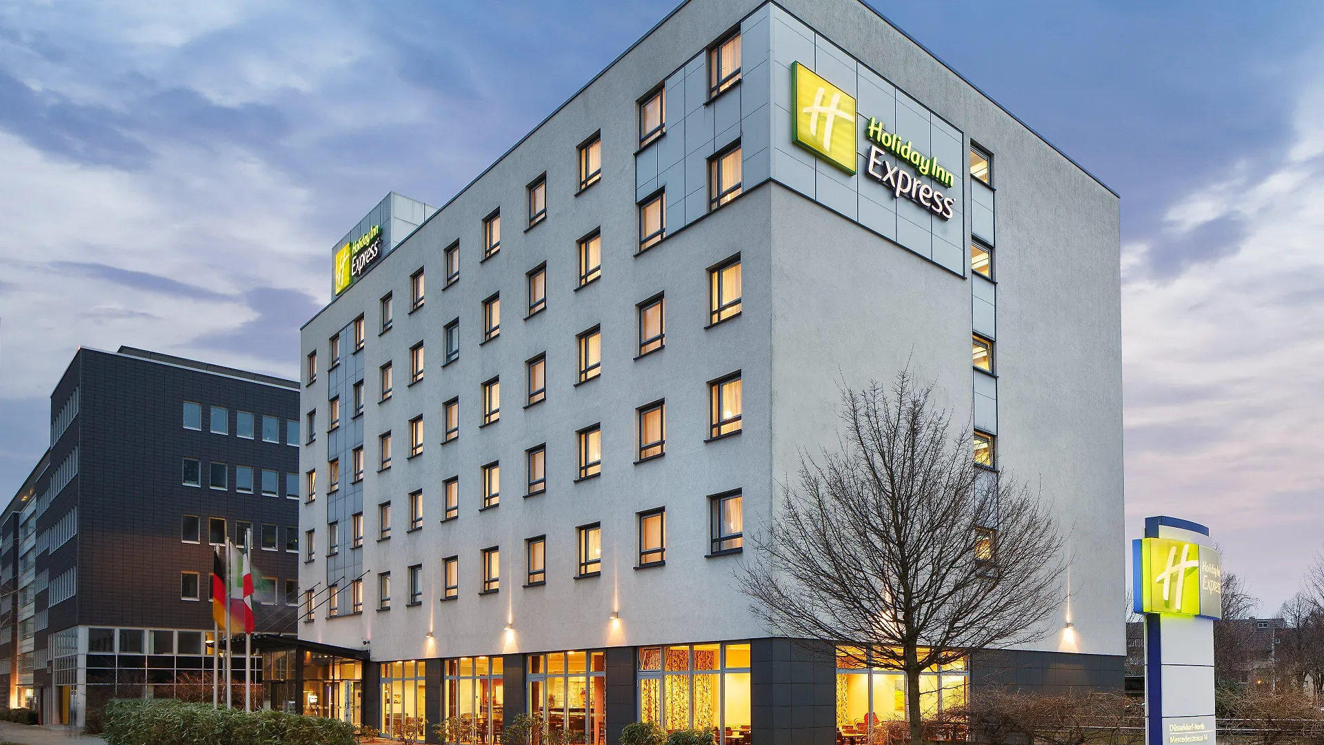 Holiday Inn Express Duesseldorf - City North By Ihg Dusseldorf