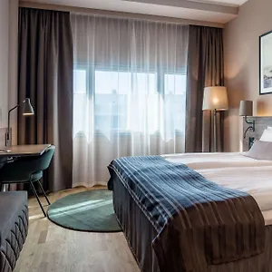 Hotel Scandic Helsinki Airport ****