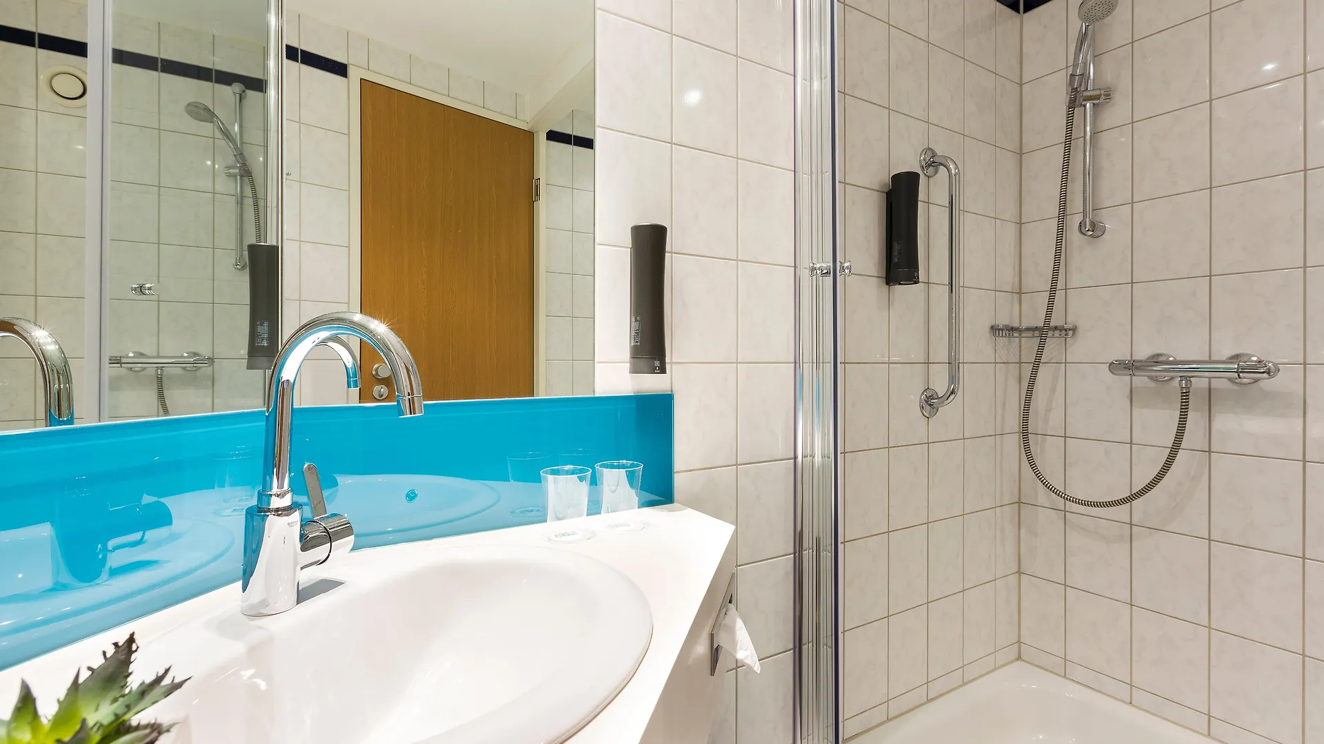 Holiday Inn Express Duesseldorf - City North By Ihg Německo