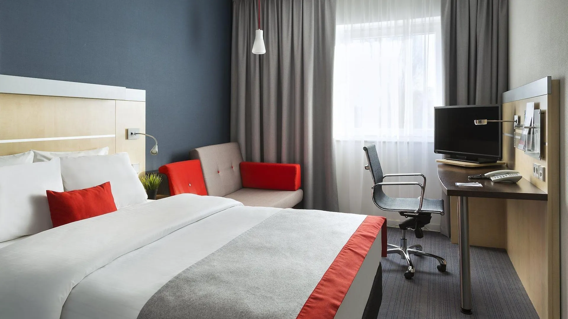 Holiday Inn Express Duesseldorf - City North By Ihg דיסלדורף