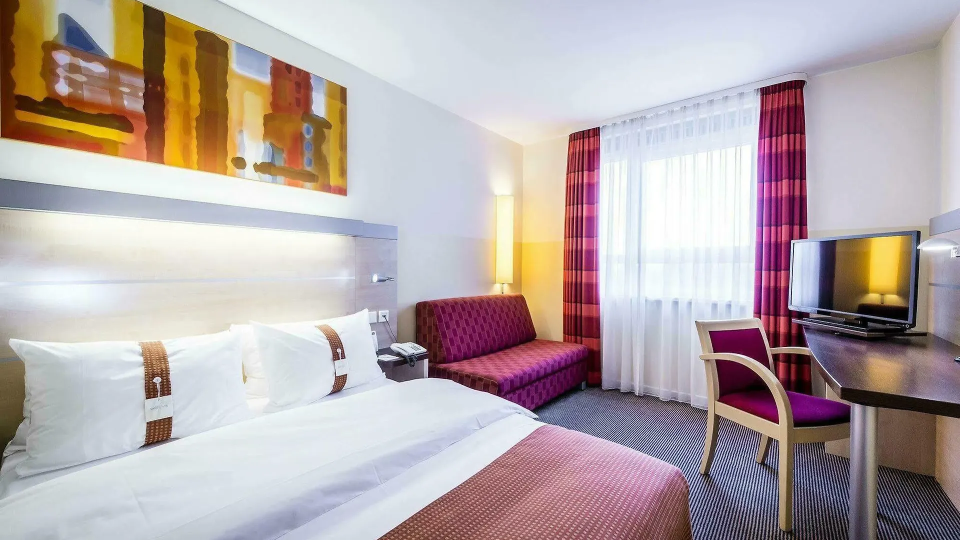 מלון Holiday Inn Express Duesseldorf - City North By Ihg